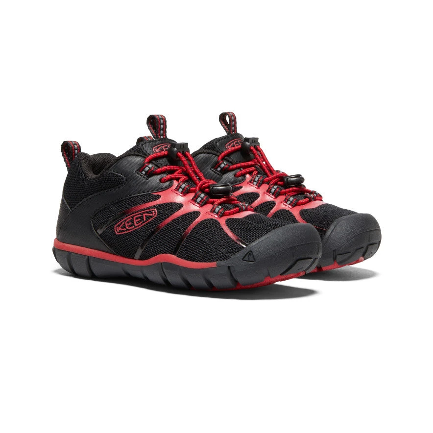 Keen Little Kids' Chandler 2 CNX Sneaker | Black/Red Carpet - Image 2